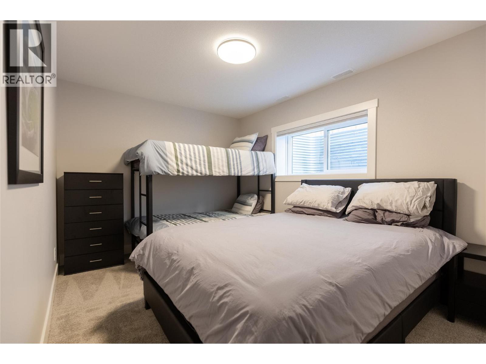 1282 4TH Avenue - 56