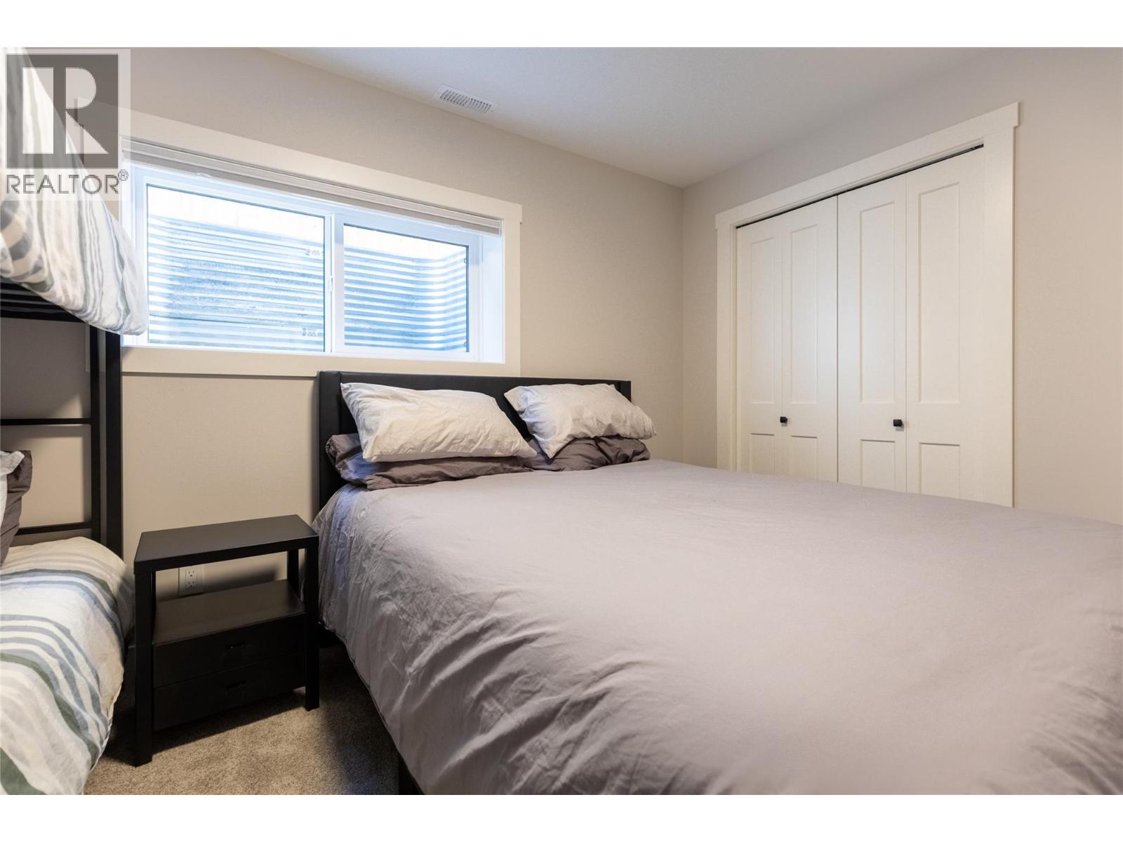 1282 4TH Avenue - 57