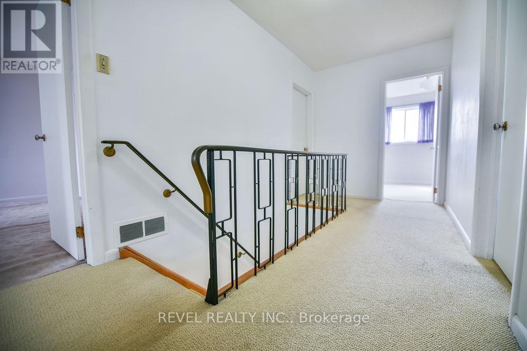 624 CEDAR STREET N - 25