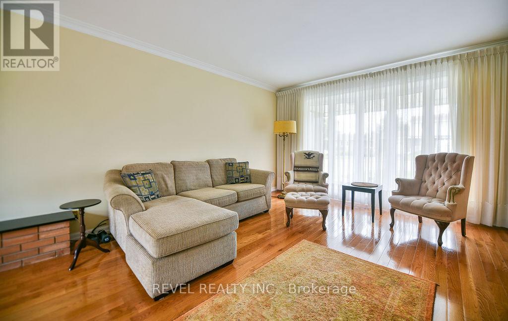 624 CEDAR STREET N - 9