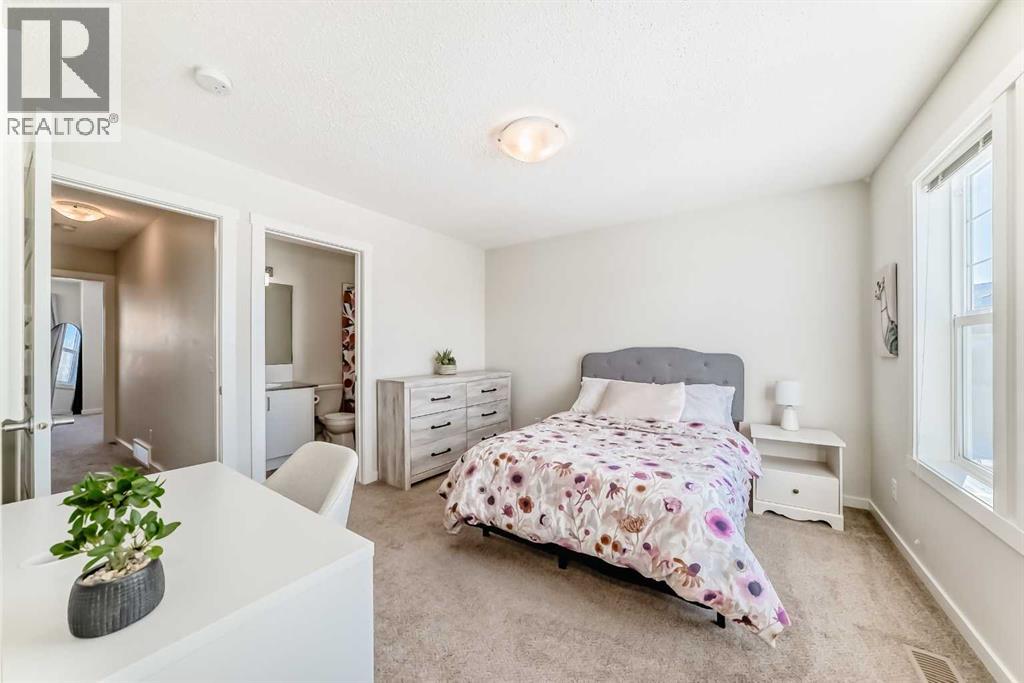 272 Cranbrook Square SE - 28