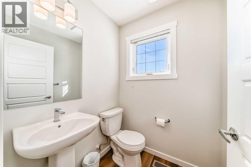 272 Cranbrook Square SE - 19