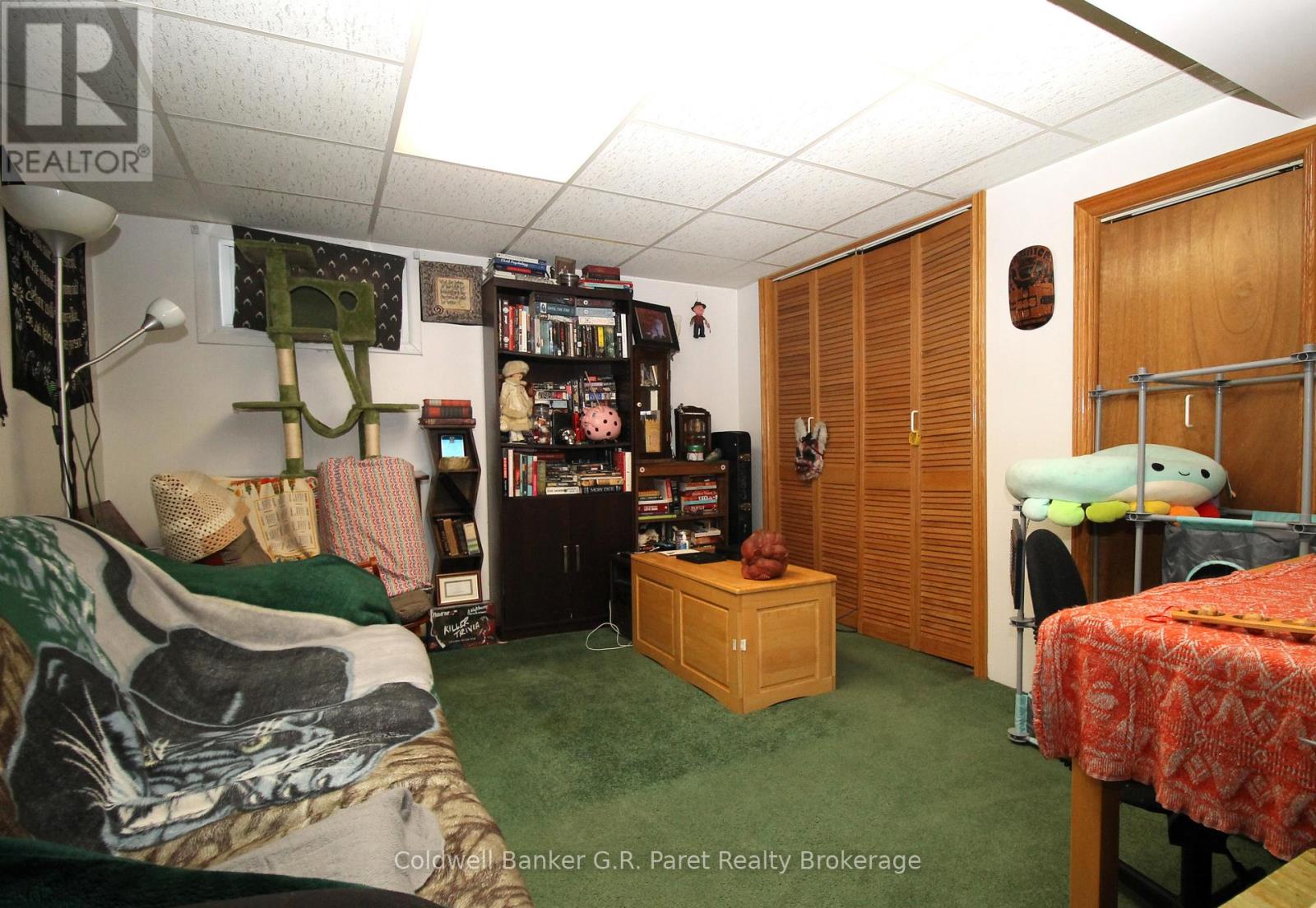 777 JAMES STREET - 33