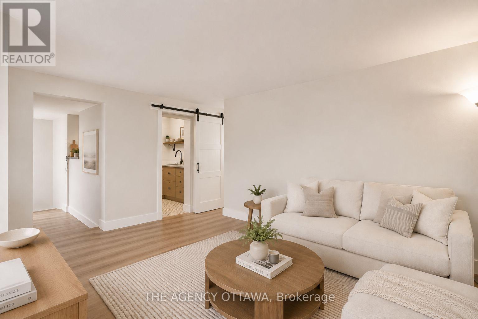 #A & B 33 NAPOLEON STREET - 37