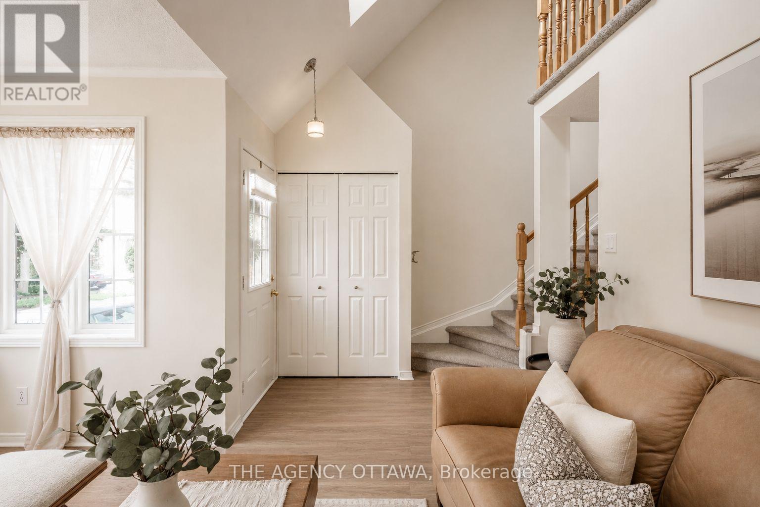 3 NORTH RIDGE MANOR, Ottawa. Luxury613. By Peter Sagos - Image 8
