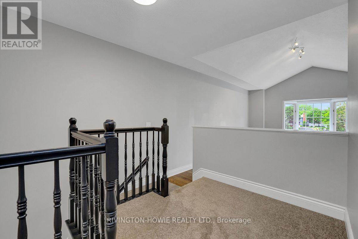 27 CROSSING BRIDGE COURT, Ottawa. Luxury613. By Peter Sagos - Image 15
