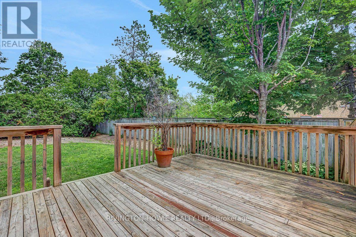 27 CROSSING BRIDGE COURT, Ottawa. Luxury613. By Peter Sagos - Image 32