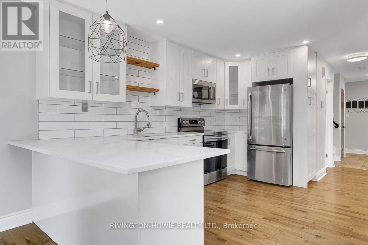 27 CROSSING BRIDGE COURT, Ottawa. Luxury613. By Peter Sagos - Image 8