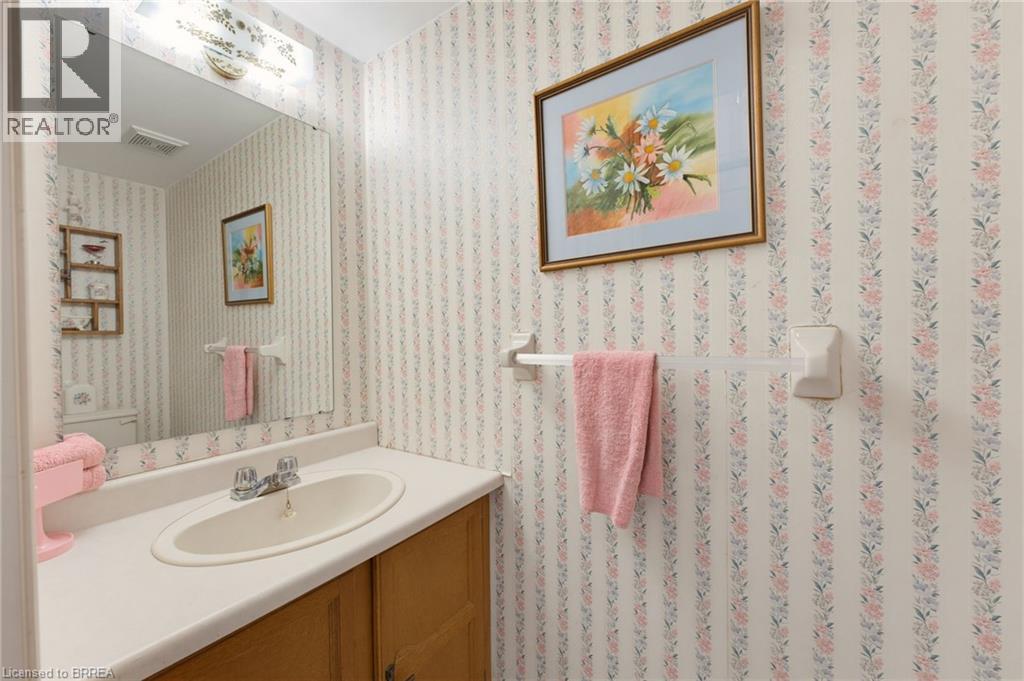 391 KNIGHTSBRIDGE Crescent - 15