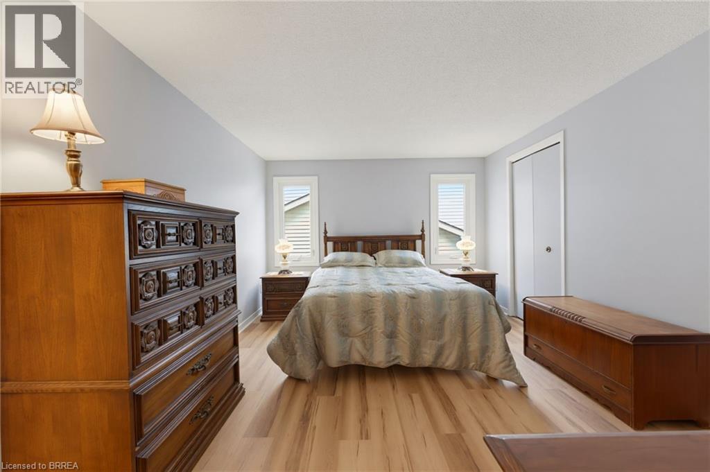 391 KNIGHTSBRIDGE Crescent - 16
