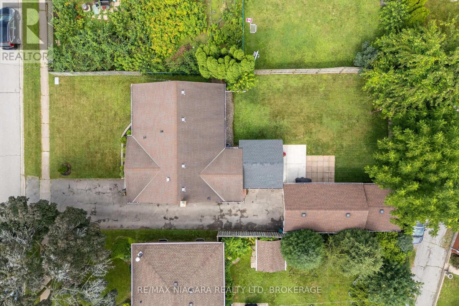 6555 DOREEN DRIVE - 28