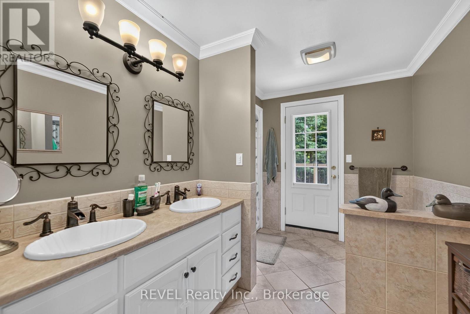 2791 DECEW ROAD - 40