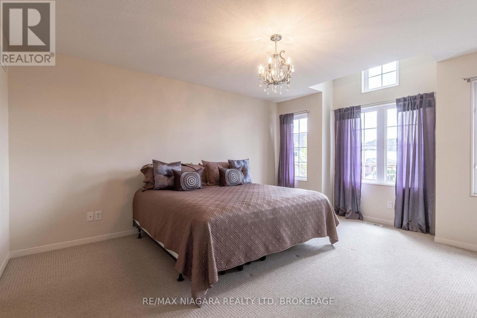 8625 UPPER CANADA DRIVE - 16