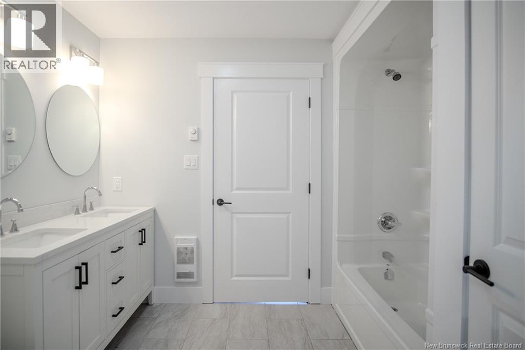329 Hampton Road - 31