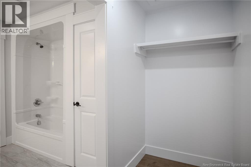 329 Hampton Road - 33
