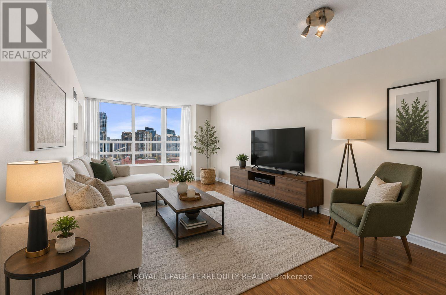 #1512 250 WEBB DRIVE - 17
