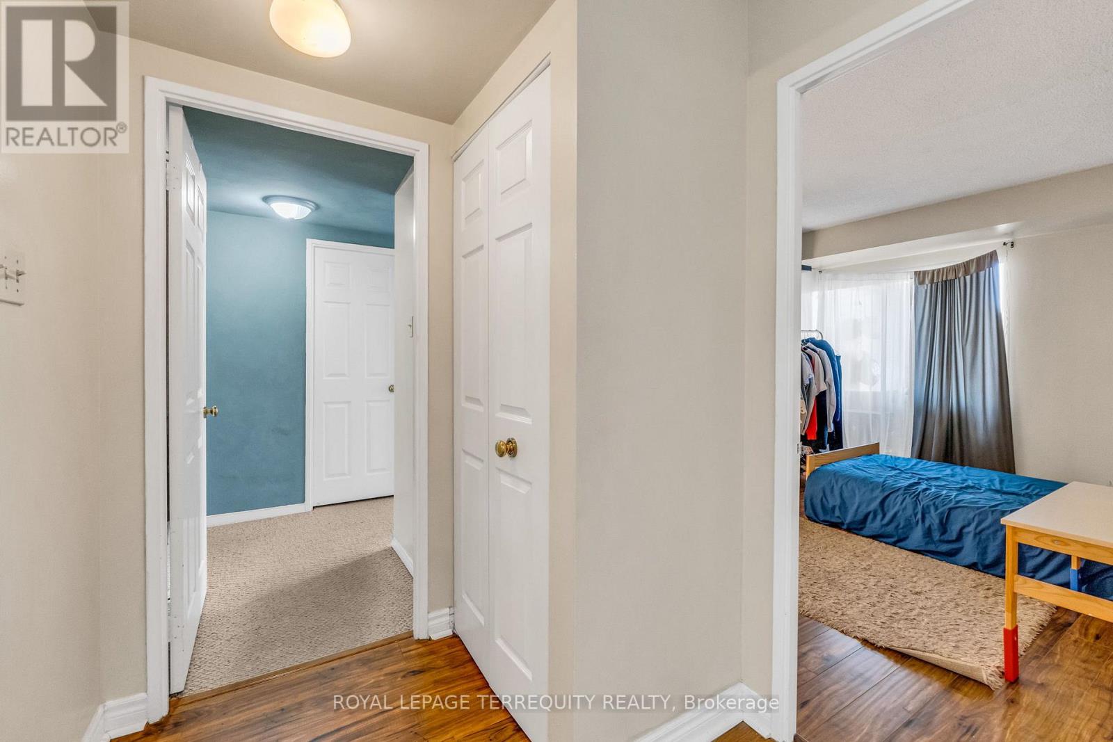 #1512 250 WEBB DRIVE - 27
