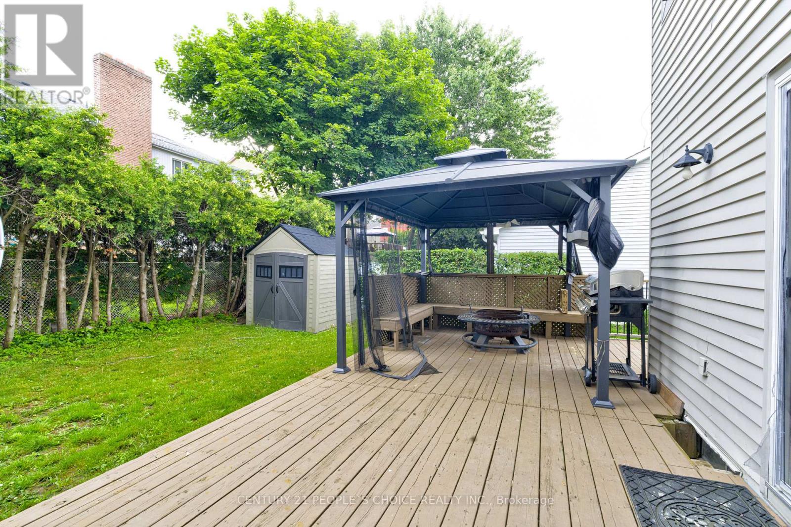 27 REYNIER DRIVE - 41