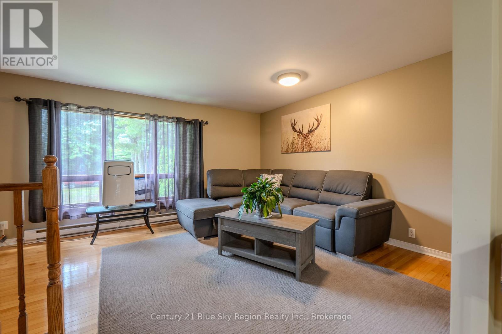 144 COLLINS DRIVE - 12