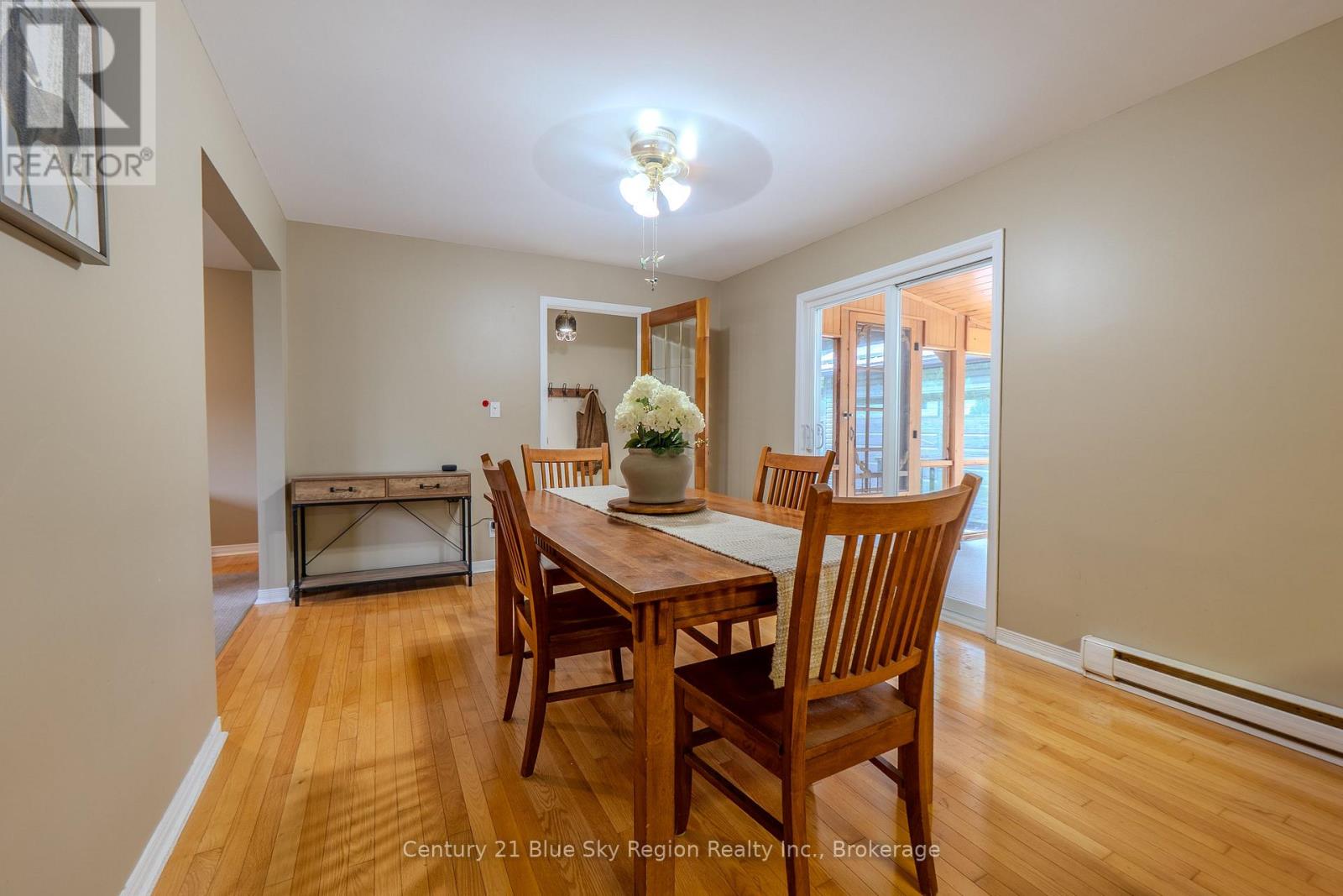 144 COLLINS DRIVE - 6