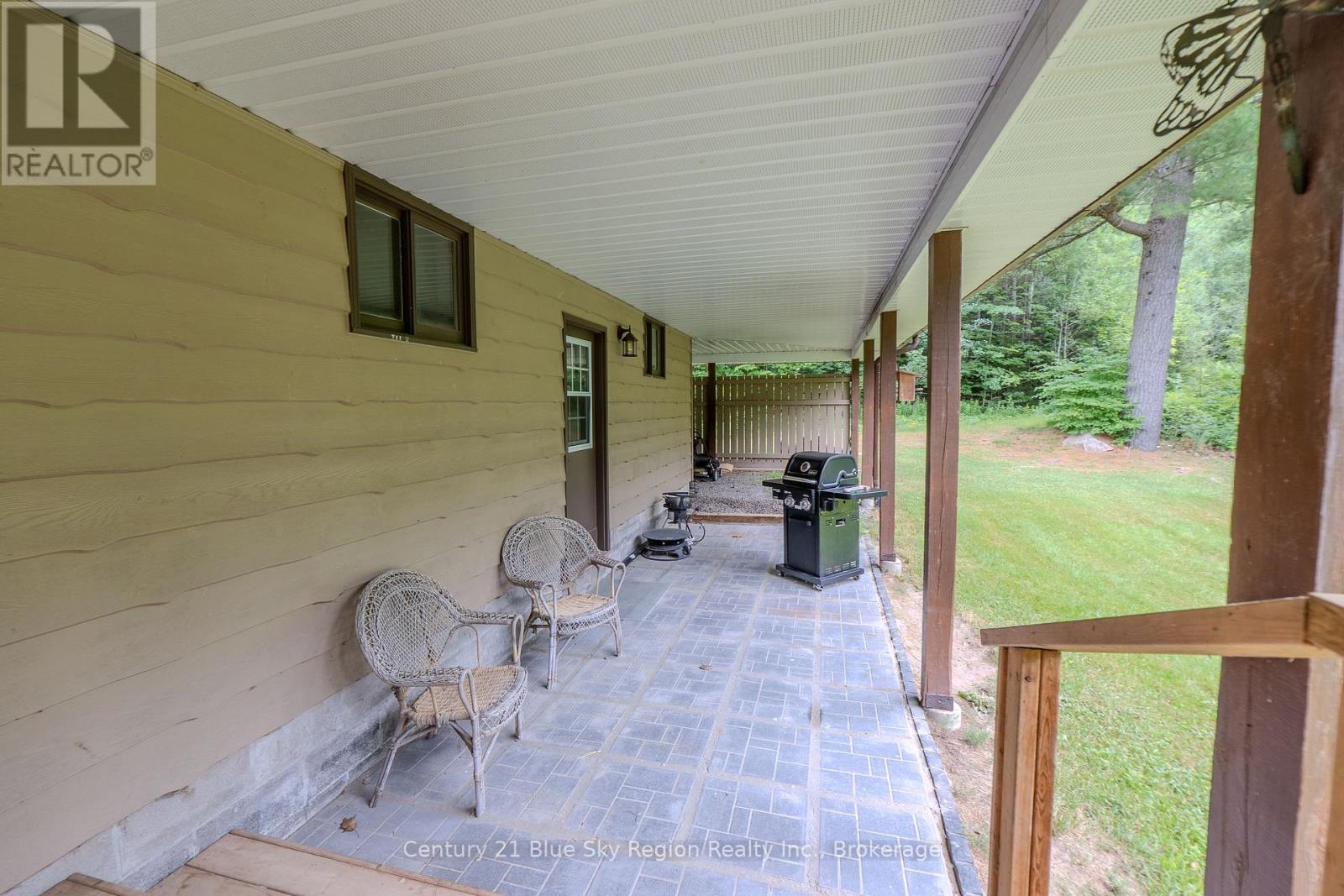 1532 HIGHWAY 17 E - 11