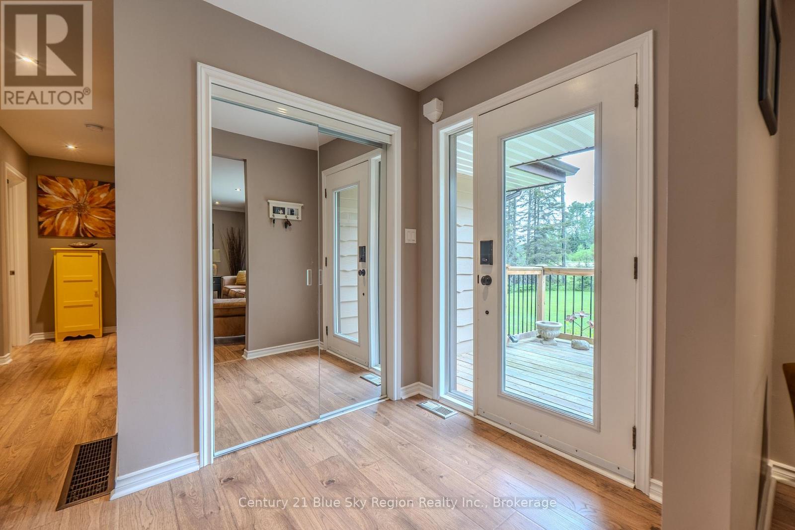 1532 HIGHWAY 17 E - 20