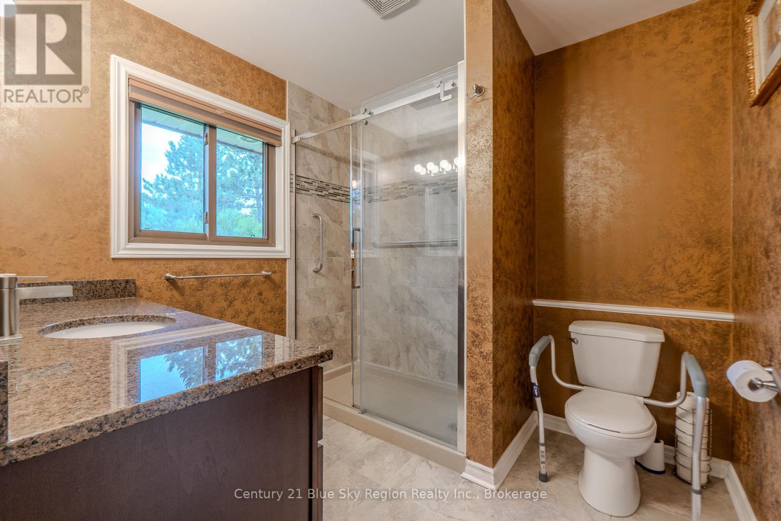 1532 HIGHWAY 17 E - 35