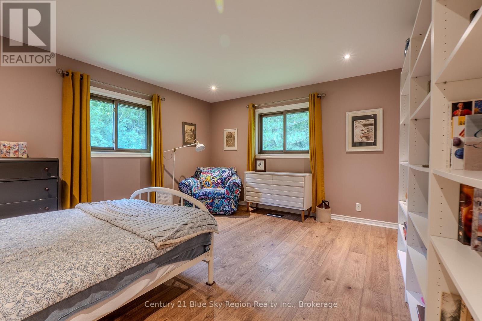 1532 HIGHWAY 17 E - 36