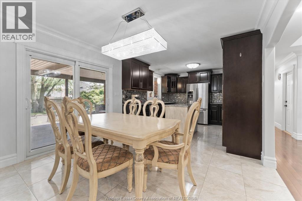 1055 ROSELAND DRIVE South - 9