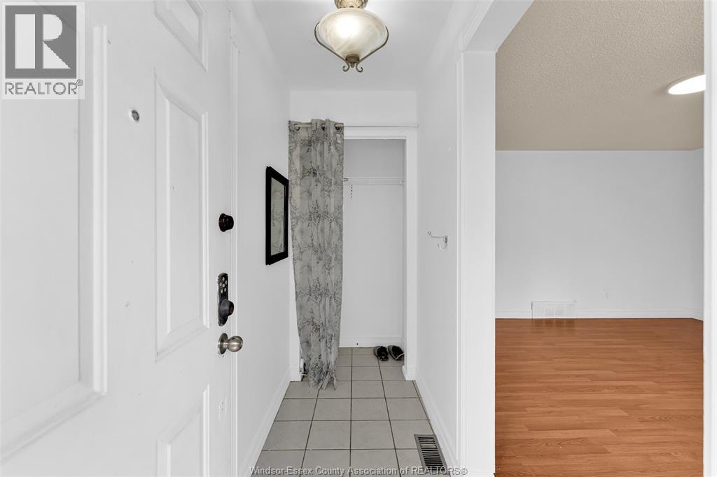 3150 FOREST GLADE - 11
