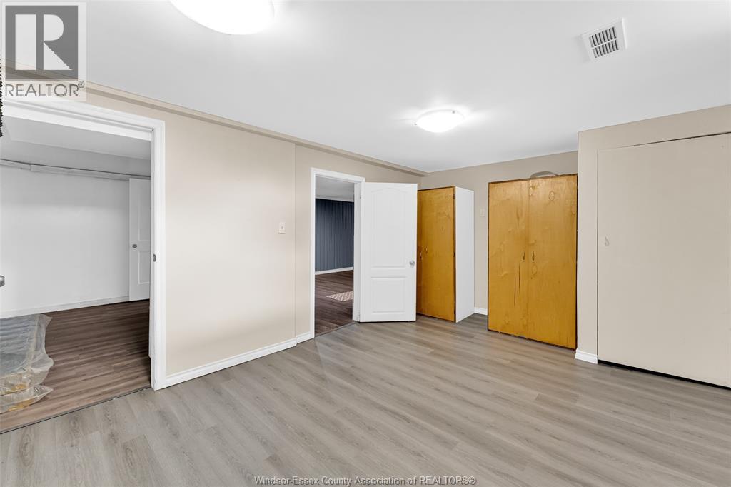 3150 FOREST GLADE - 26