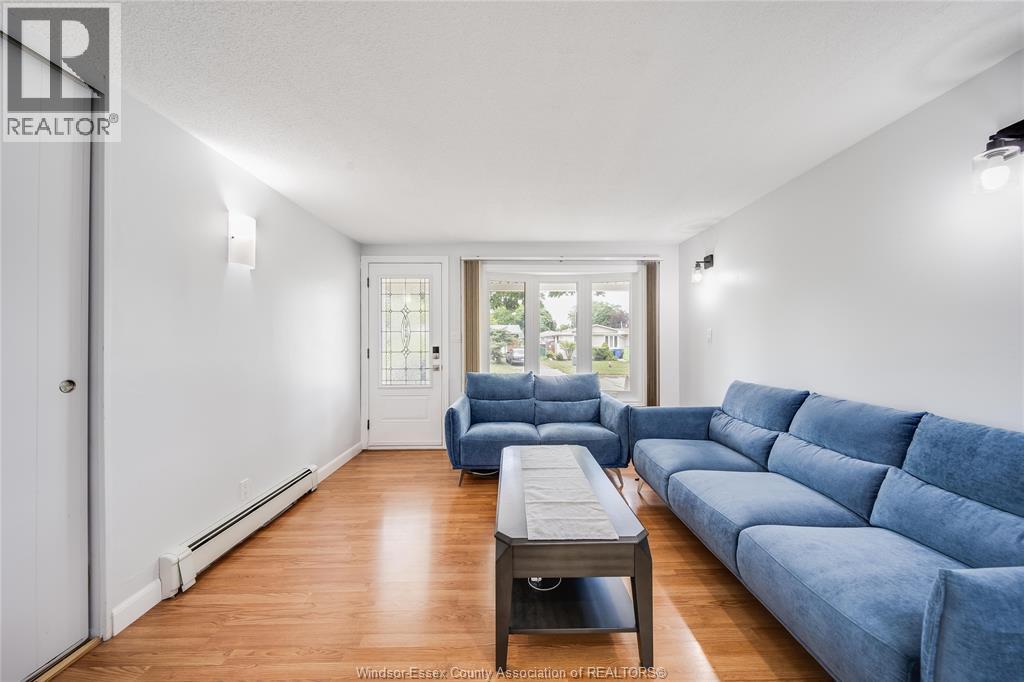 10395 CALEDON COURT - 4