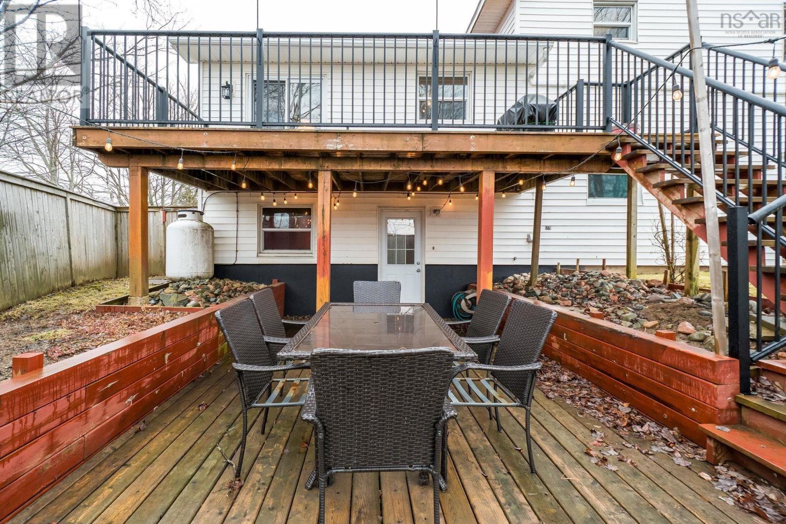 674 Basinview Drive - 33