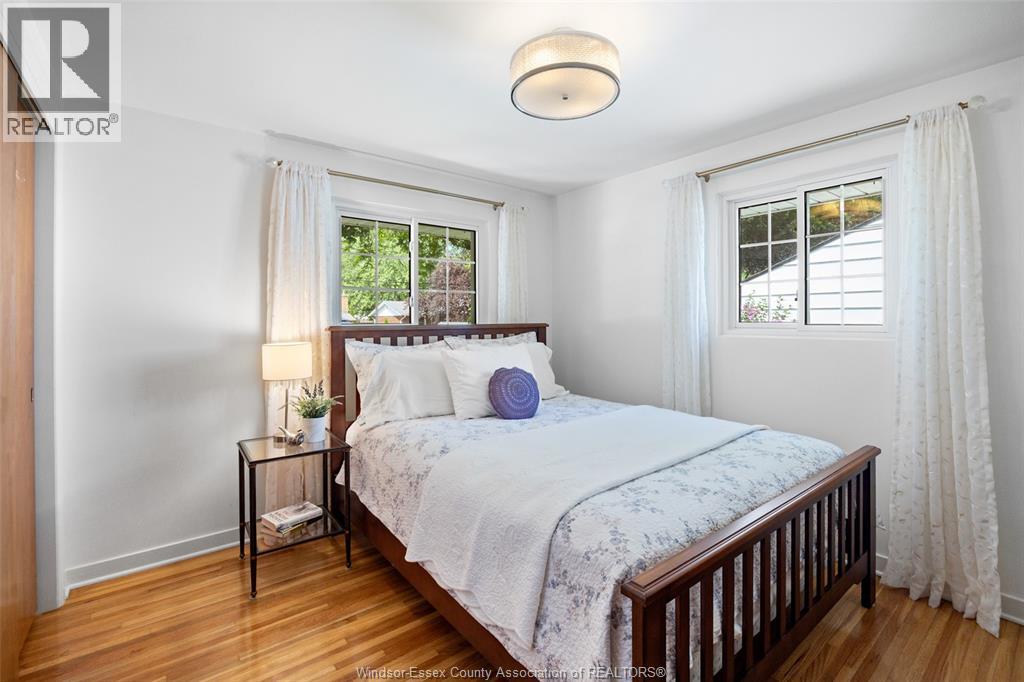 3659 BRUCE AVENUE - 9