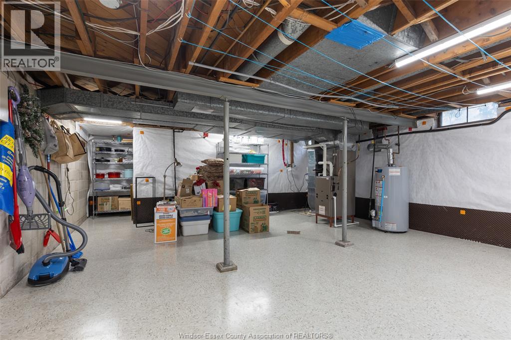 3659 BRUCE AVENUE - 24