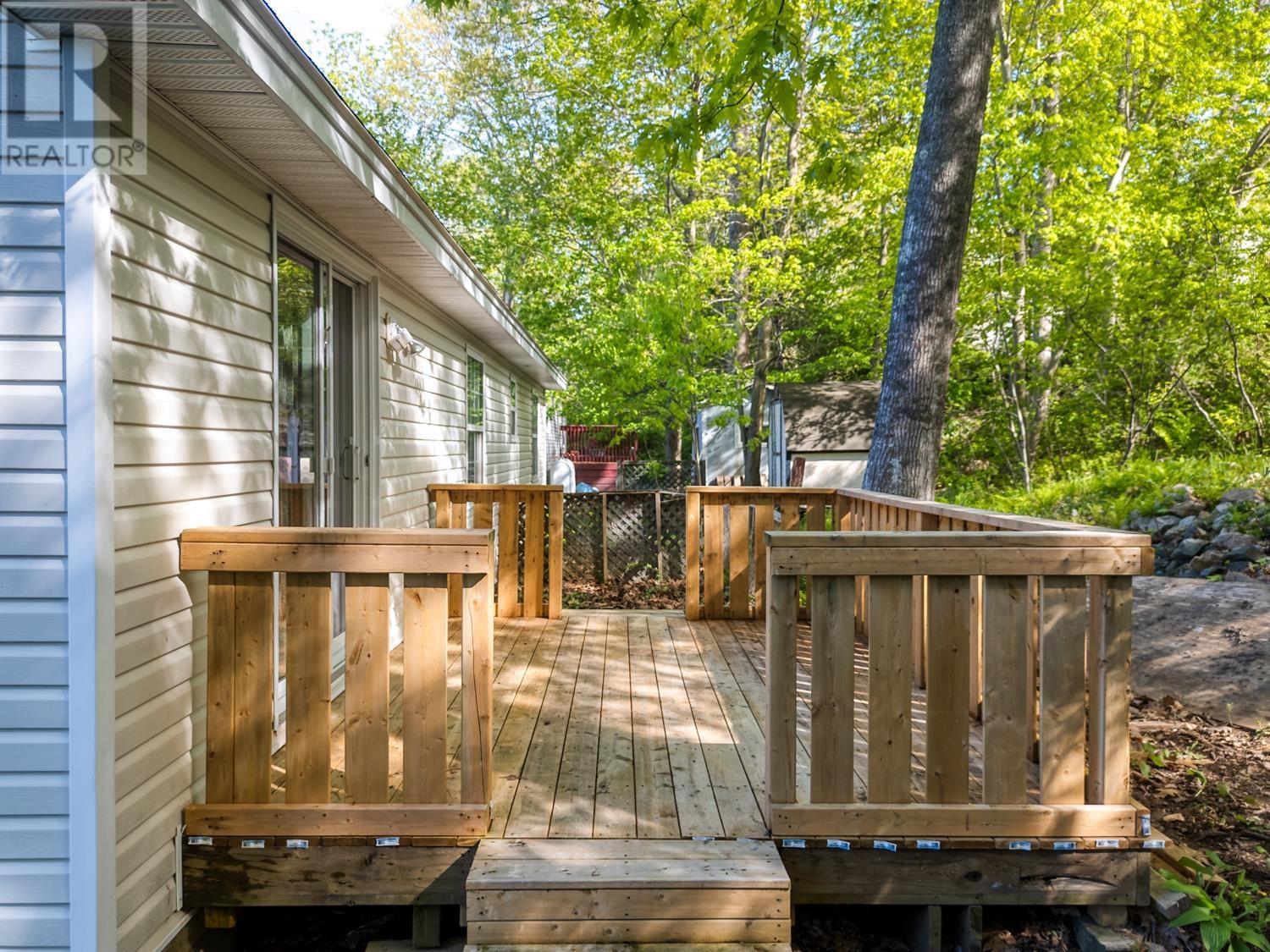 102 River Lane - 11