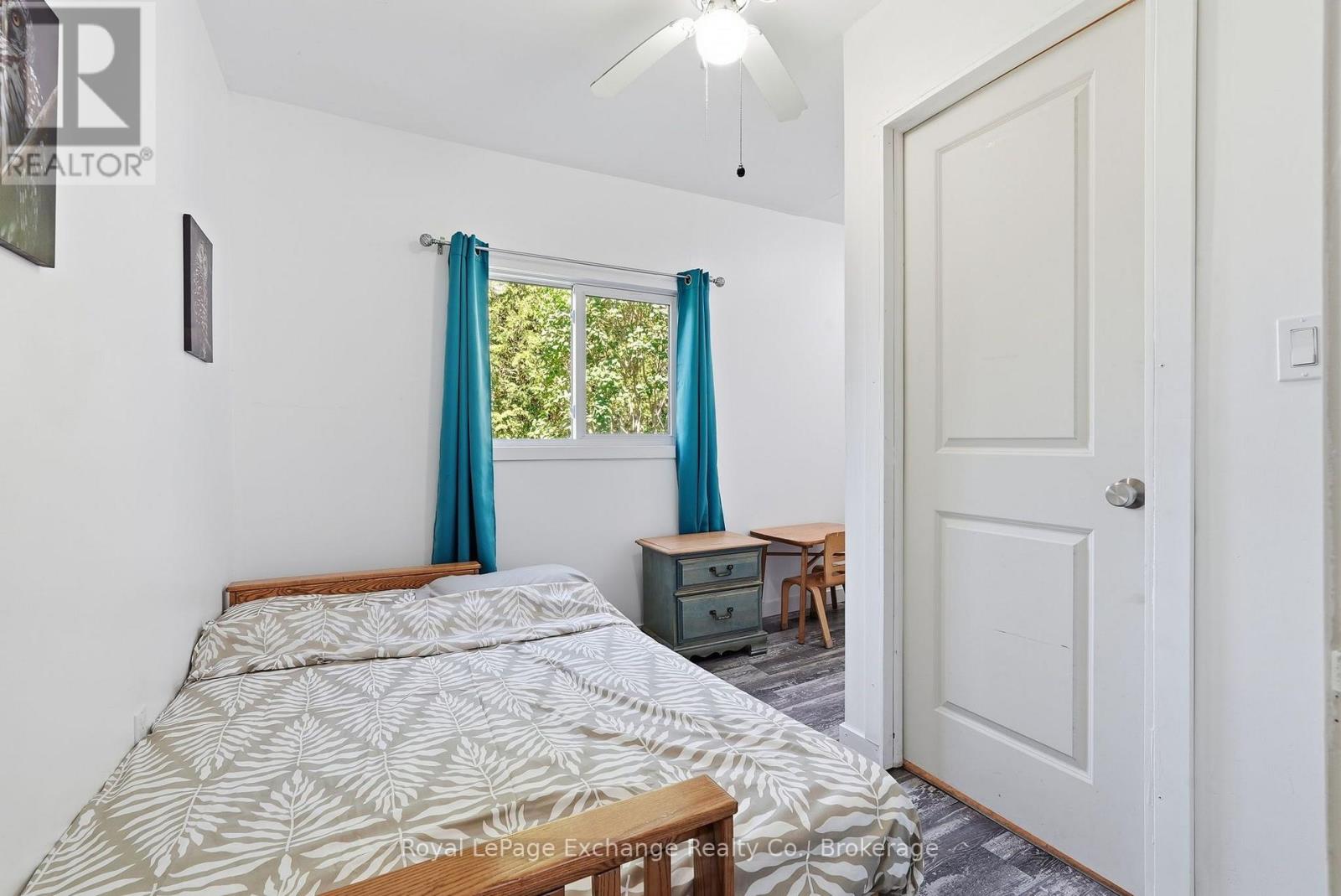 495144 TRAVERSTON ROAD - 19