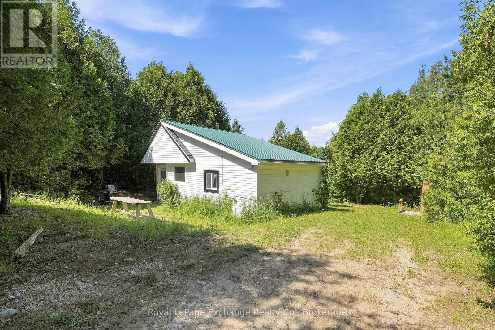 495144 TRAVERSTON ROAD - 7