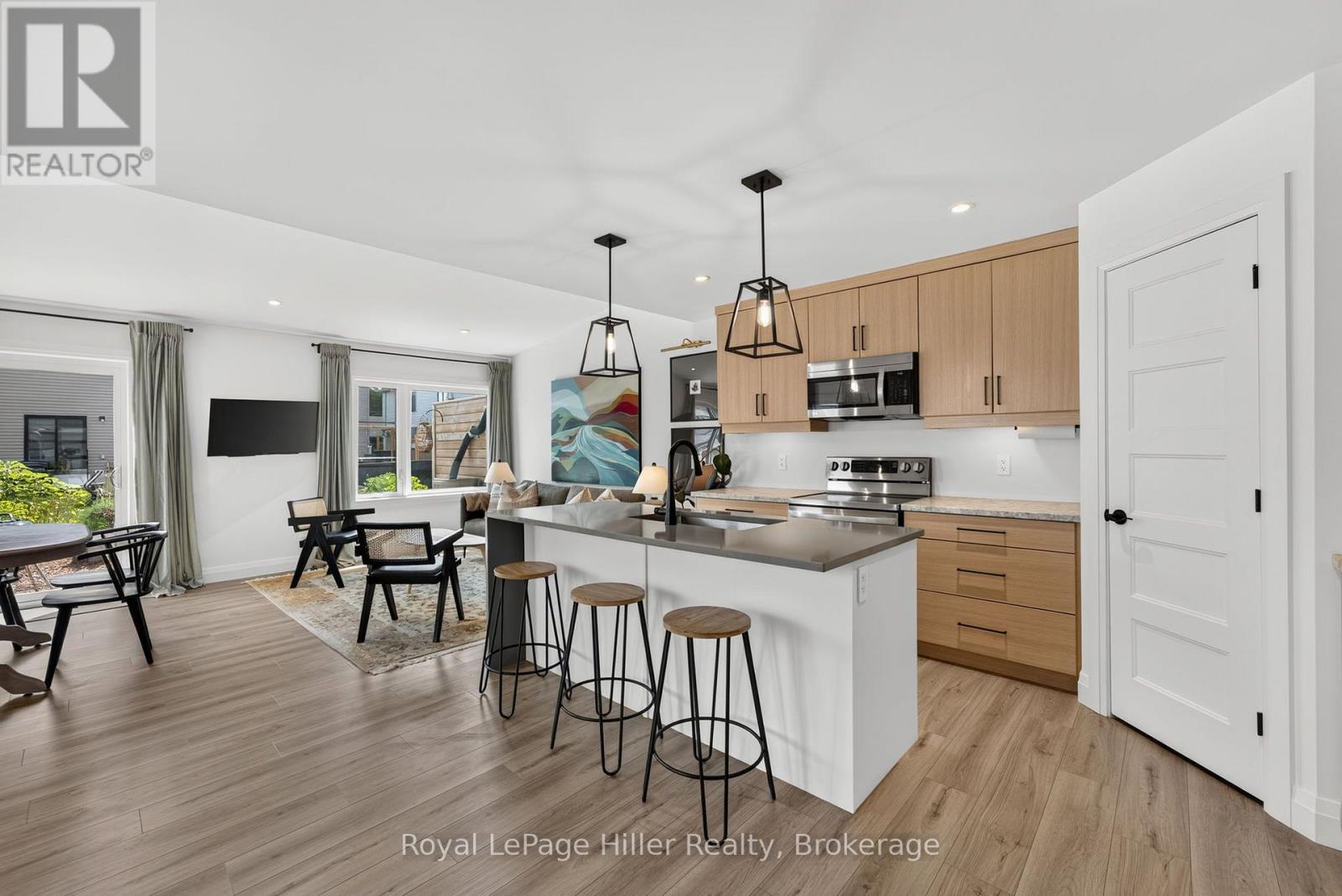 19 TRAILSIDE DRIVE - 12
