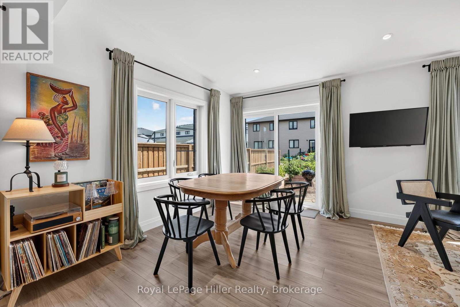 19 TRAILSIDE DRIVE - 16