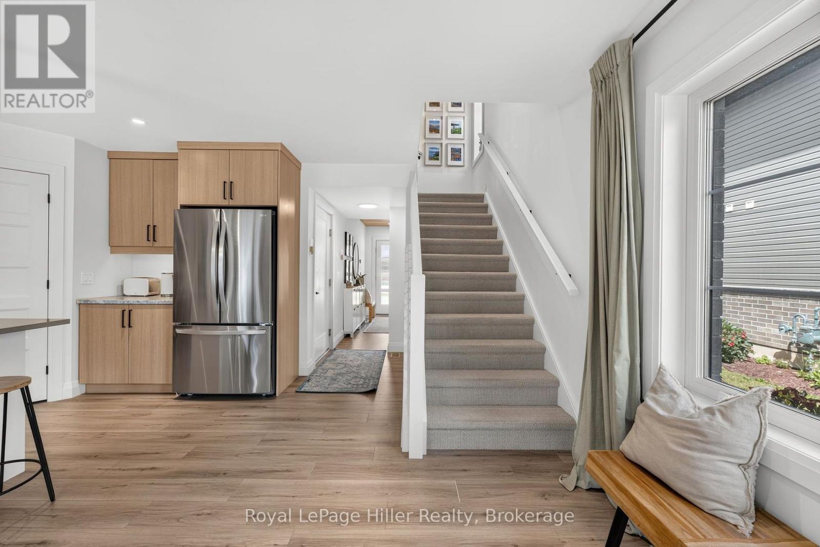 19 TRAILSIDE DRIVE - 20
