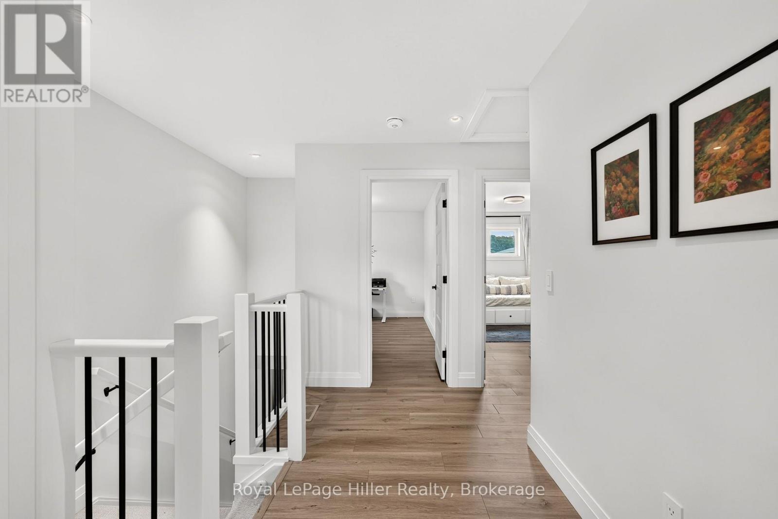 19 TRAILSIDE DRIVE - 21