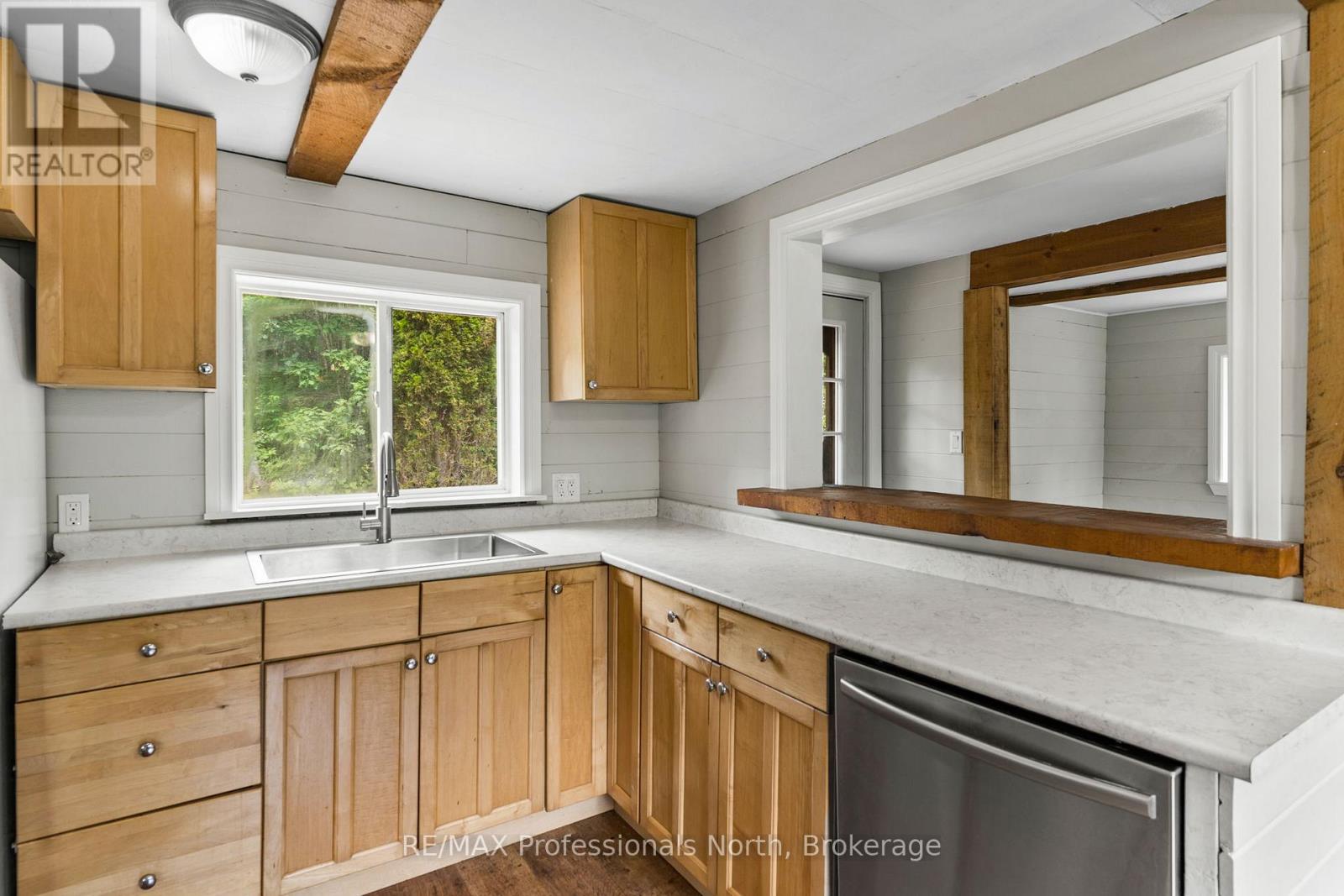 1468 BARRY LINE - 12