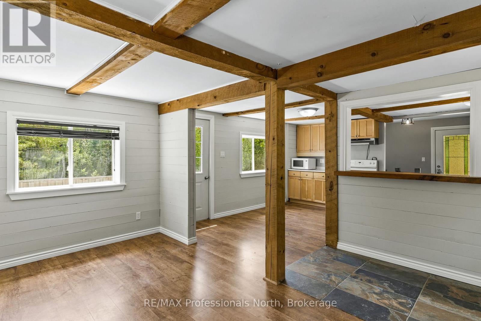 1468 BARRY LINE - 14