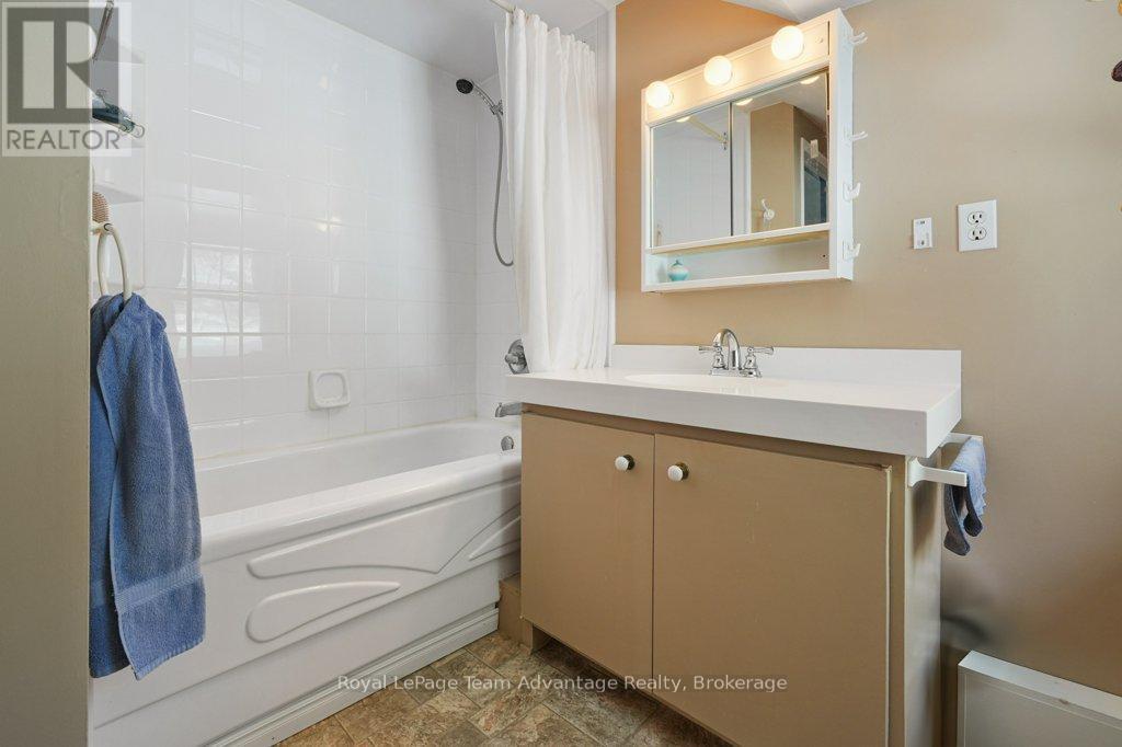 27 BURNSIDE BRIDGE ROAD - 23