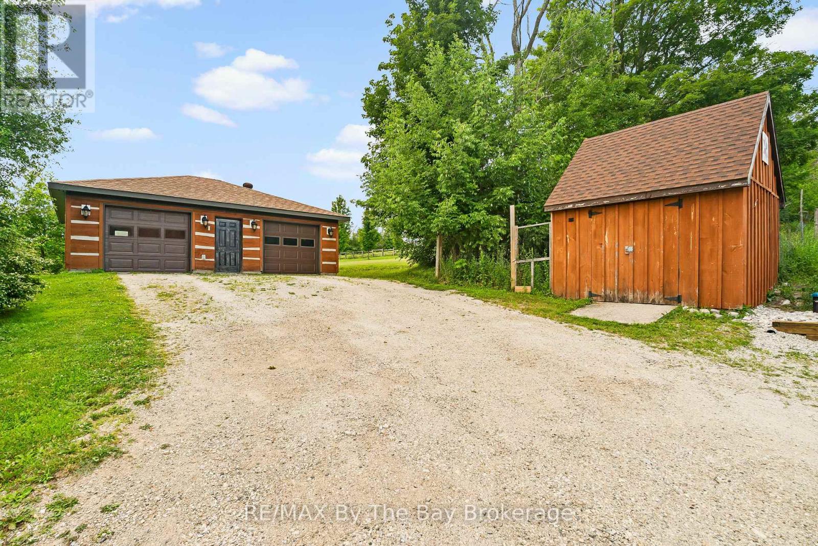 23467 HOLLAND SYDENHAM TOWNLINE - 44
