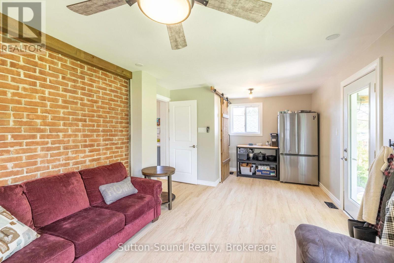 740 6TH STREET E - 18