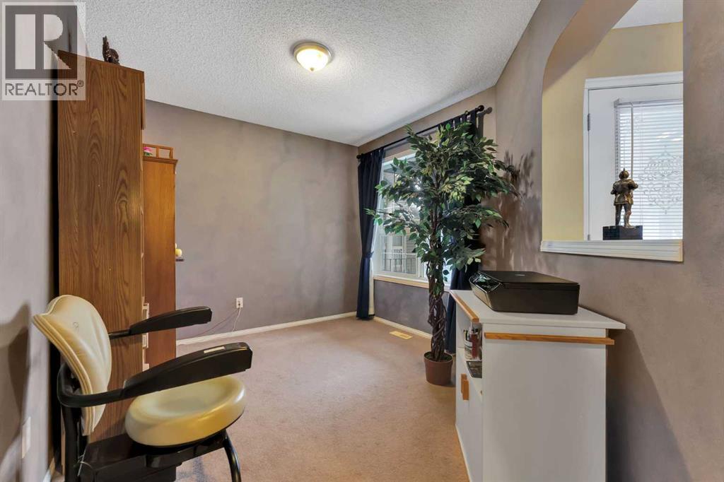 15 Saddletree Drive NE - 4