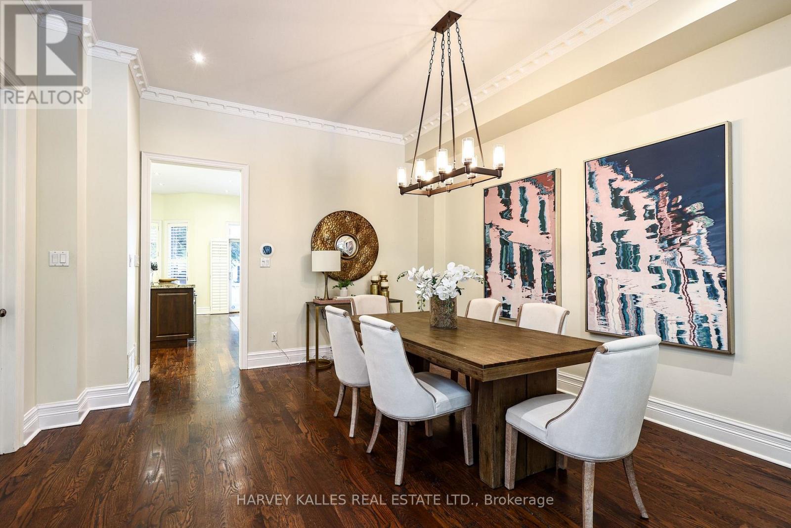 30 WALDER AVENUE - 11