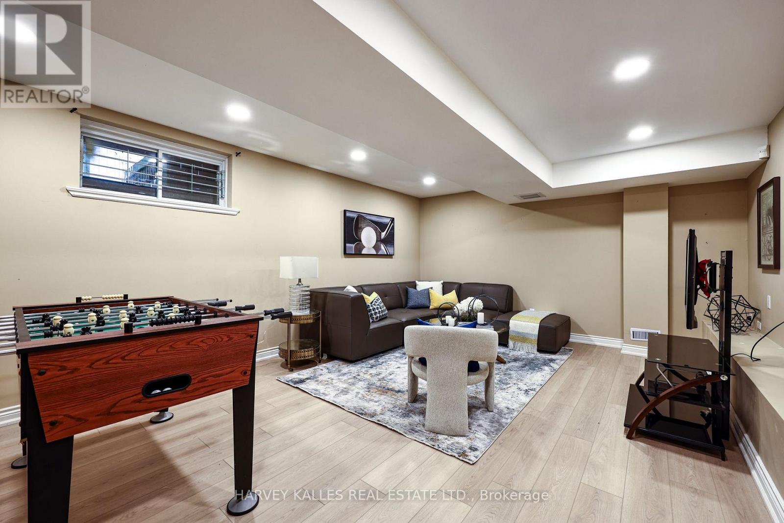 30 WALDER AVENUE - 39